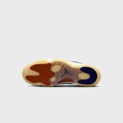 Air 11 Retro