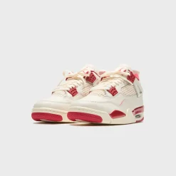 Air WMNS 4 Retro