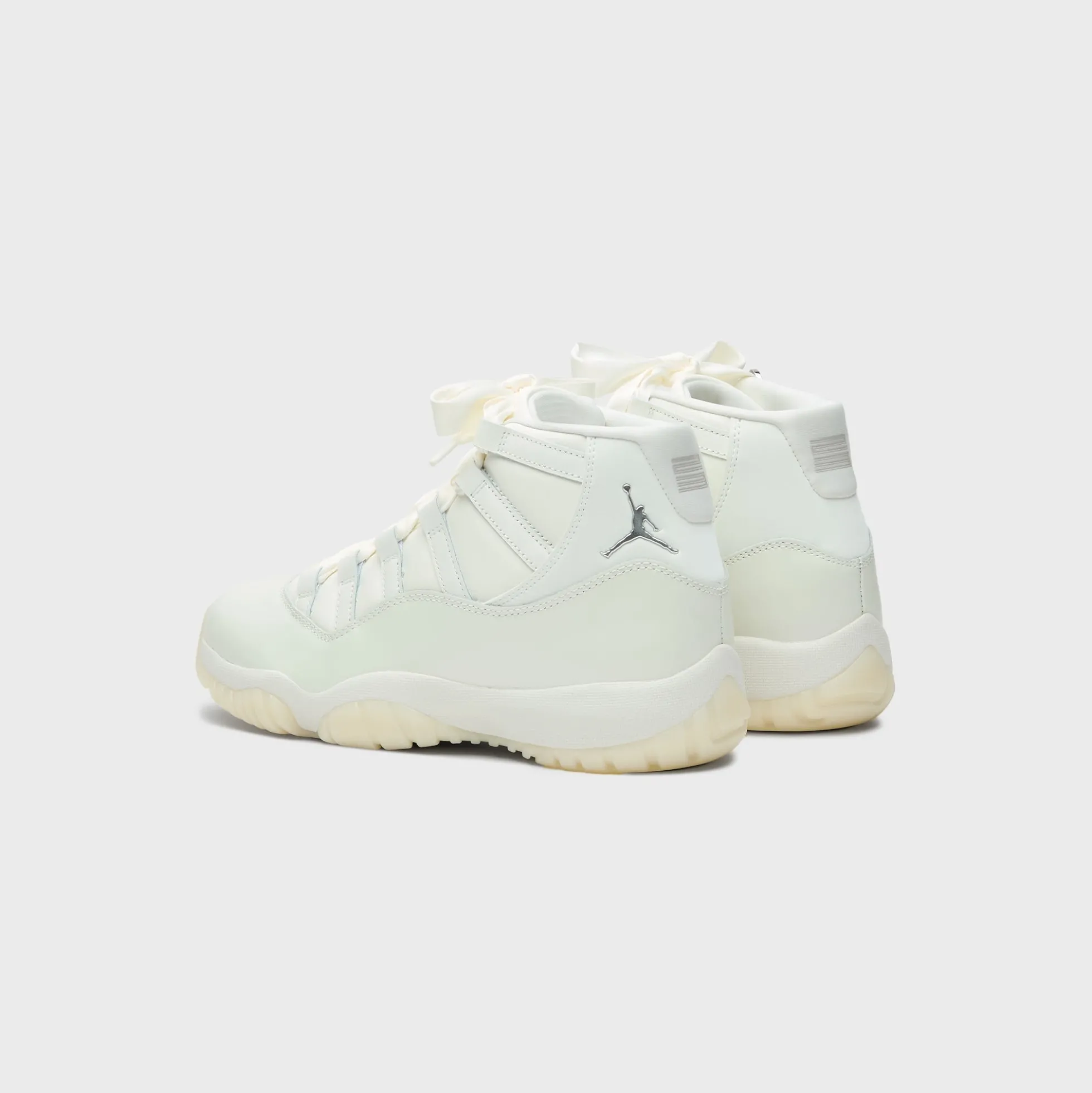 Air WMNS 11 Retro