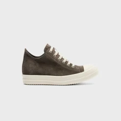 Baskets basses en daim