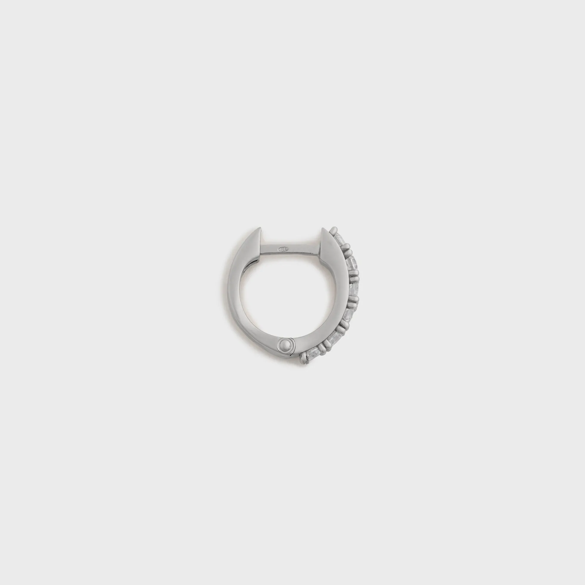 Boucle d'oreille simple en cristal