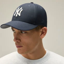 Casquette ajustée Kith & New Era 59FIFTY à profil bas pour les Yankees de New York