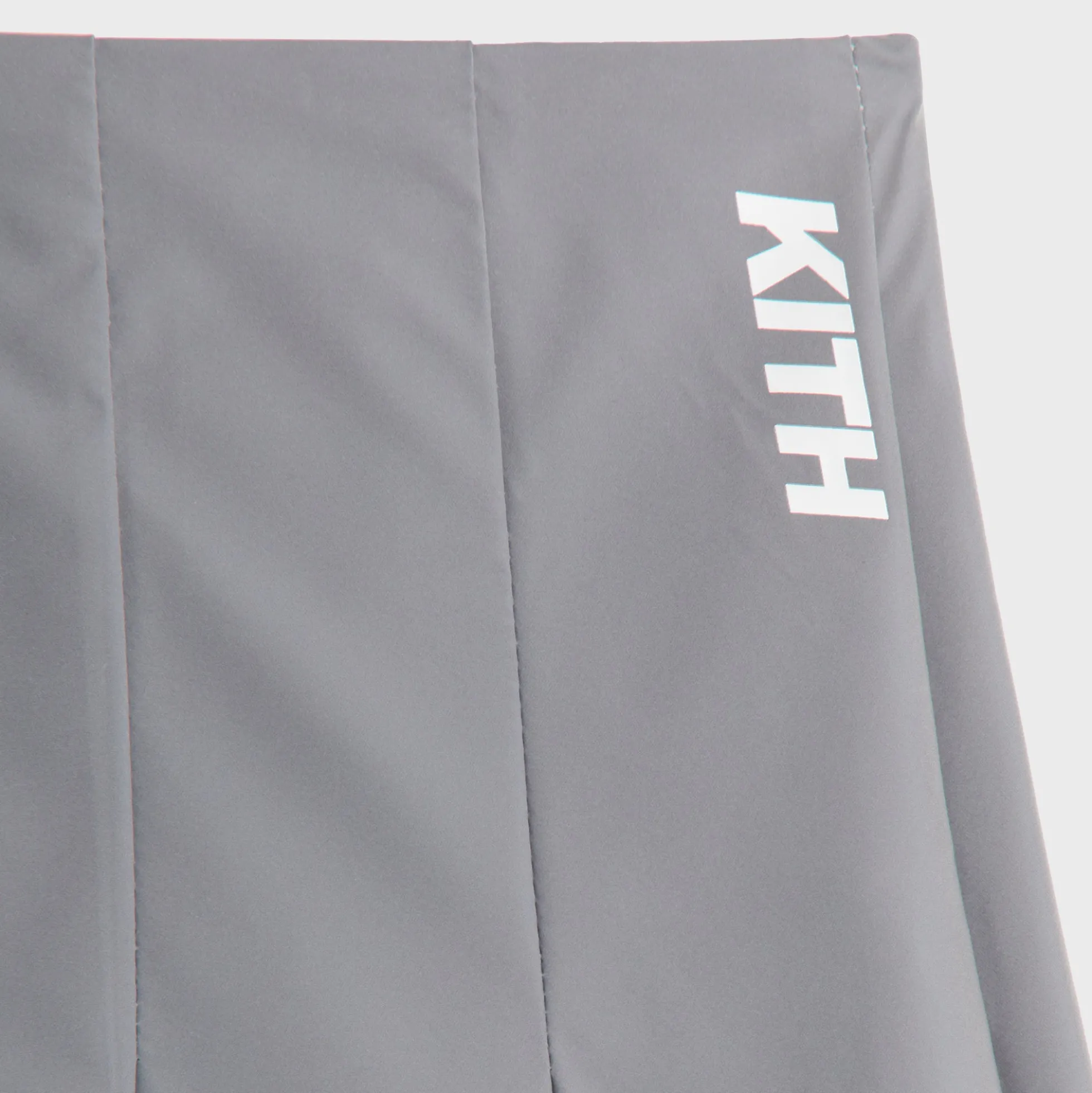 Jupe mini plissée réfléchissante Kith Ruri pour femme