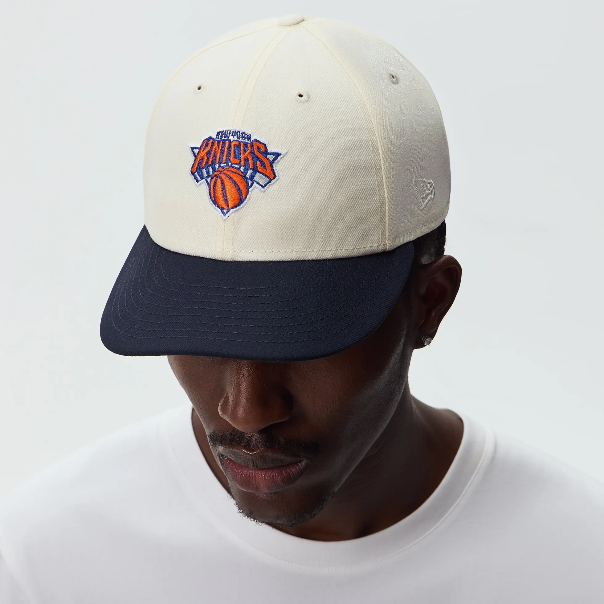 Kith & New Era for the New York Knicks Two Tone 59FIFTY Low Profile Fitted Cap