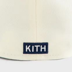 Kith & New Era for the New York Knicks Two Tone 59FIFTY Low Profile Fitted Cap
