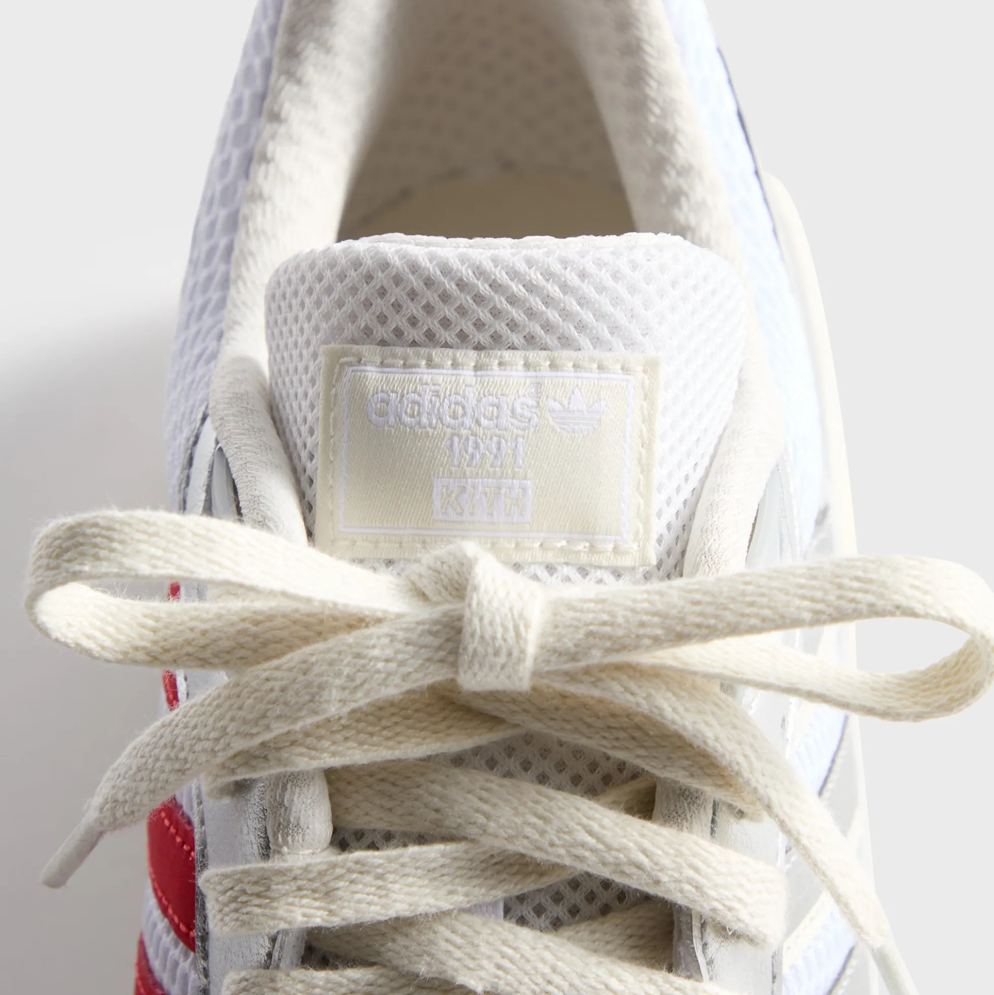 Kith pour adidas Oregon Ultra Tech
