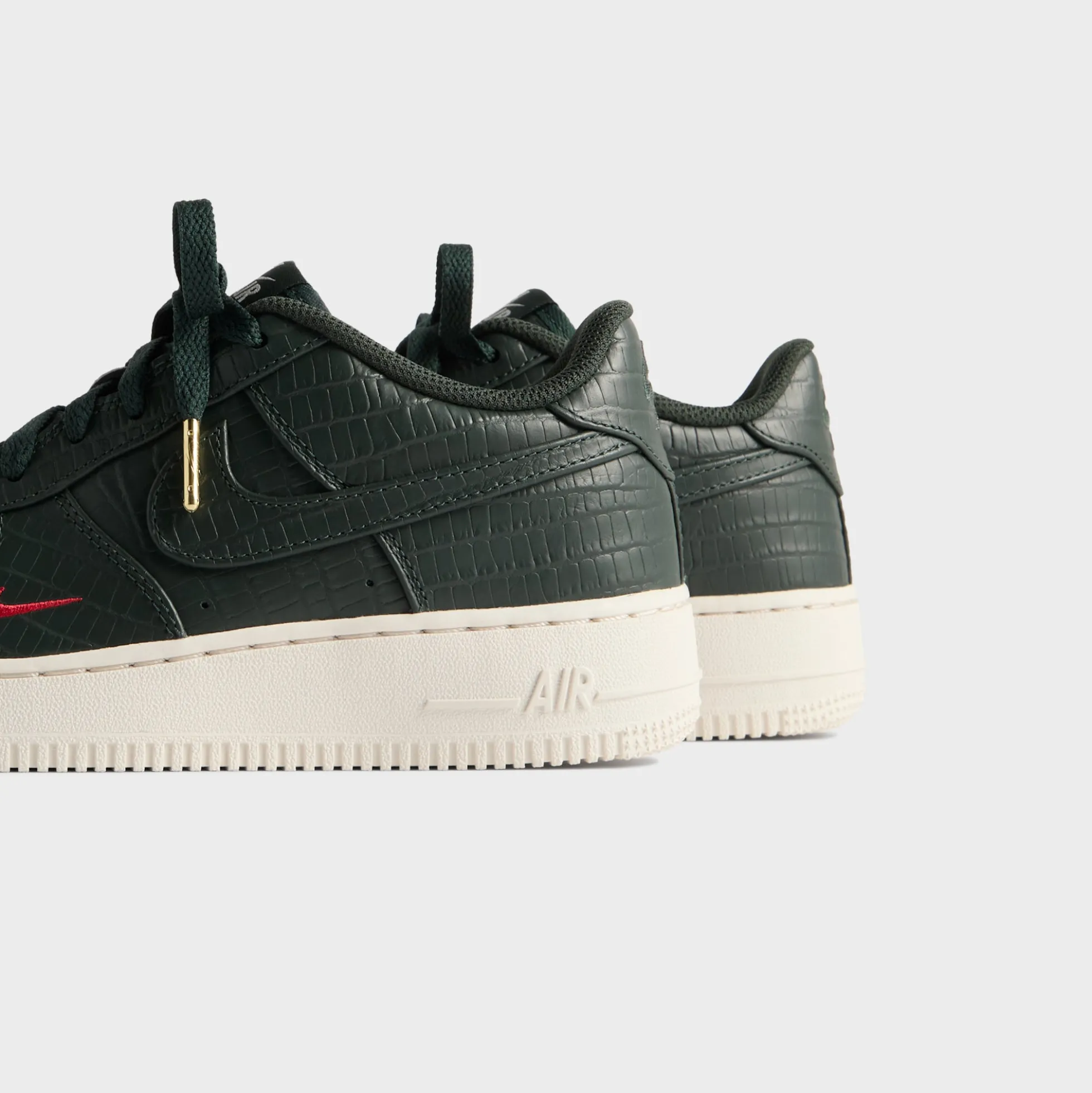 Kith pour Nike GS Air Force 1