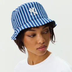 Kith Women & '47 for the New York Yankees Bucket Hat