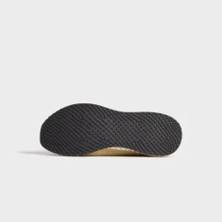 La Wallabee de la 8e Rue par Ronnie Fieg pour adidas Originals et Clarks Originals 4D
