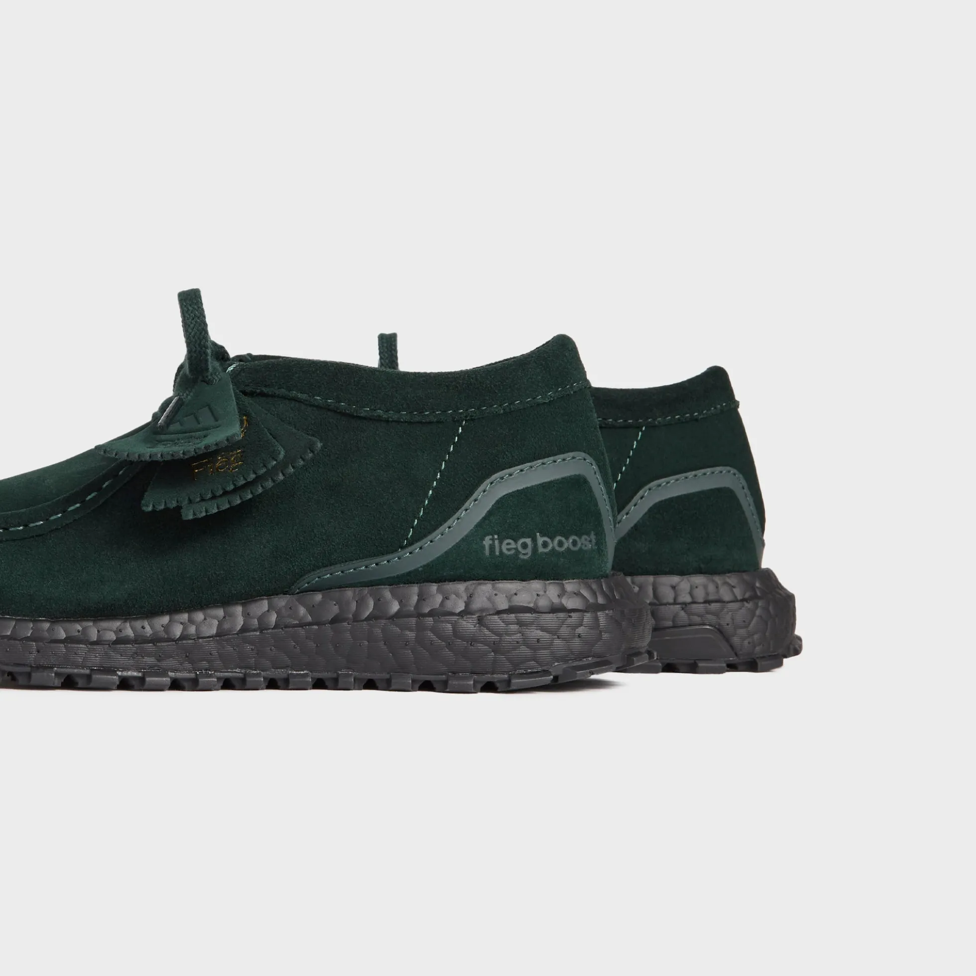 La Wallabee de la 8e Rue par Ronnie Fieg pour adidas Originals et Clarks Originals Ultraboost