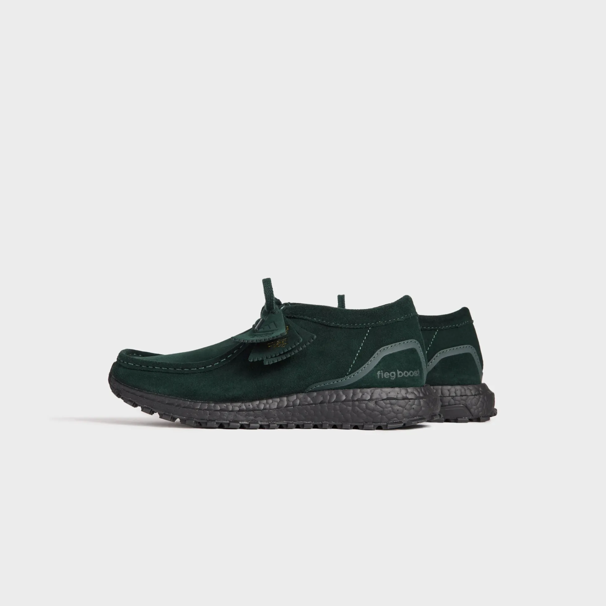 La Wallabee de la 8e Rue par Ronnie Fieg pour adidas Originals et Clarks Originals Ultraboost