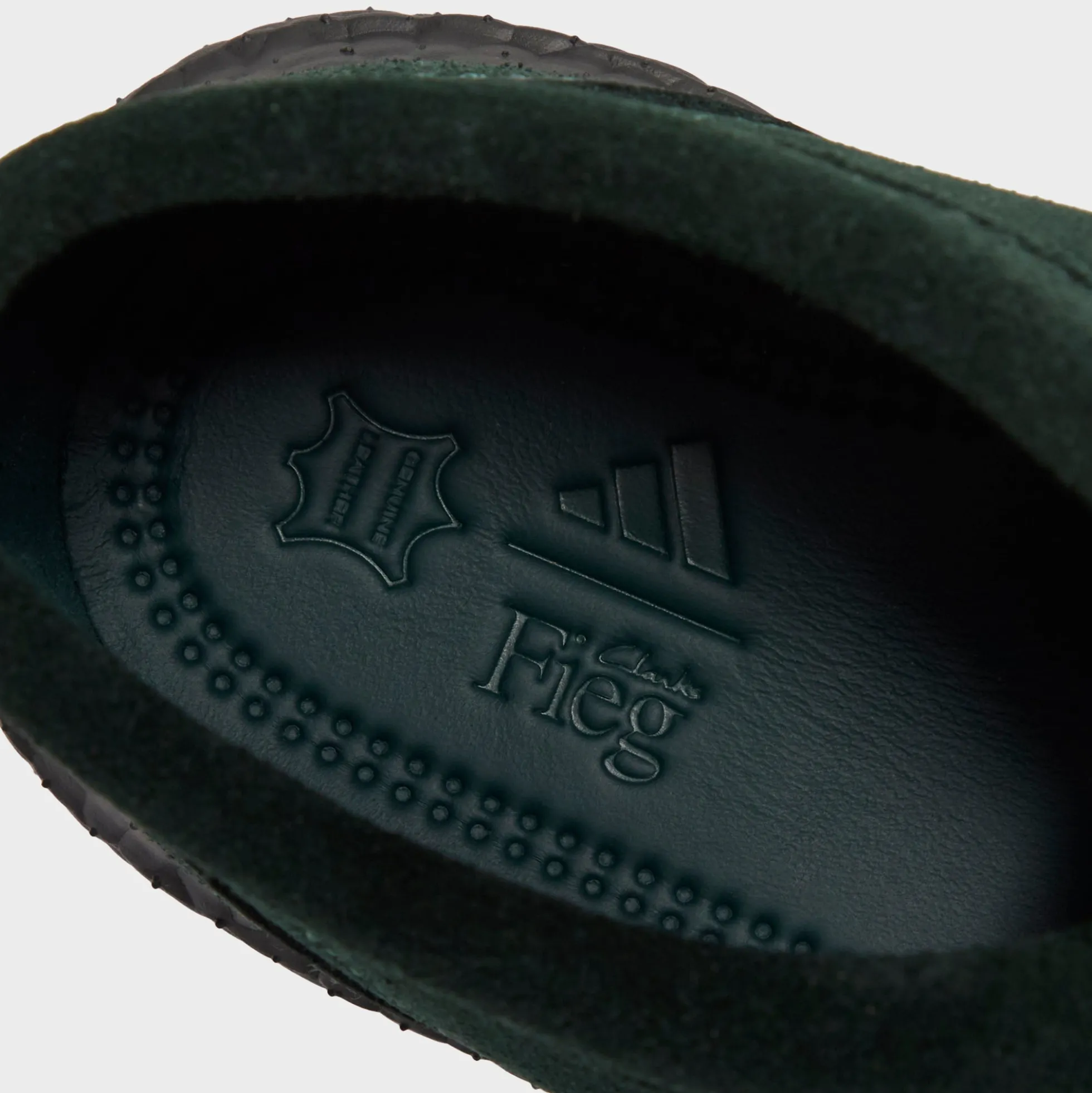 La Wallabee de la 8e Rue par Ronnie Fieg pour adidas Originals et Clarks Originals Ultraboost