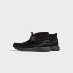 La Wallabee de la 8e Rue par Ronnie Fieg pour adidas Originals et Clarks Originals Ultraboost Mid
