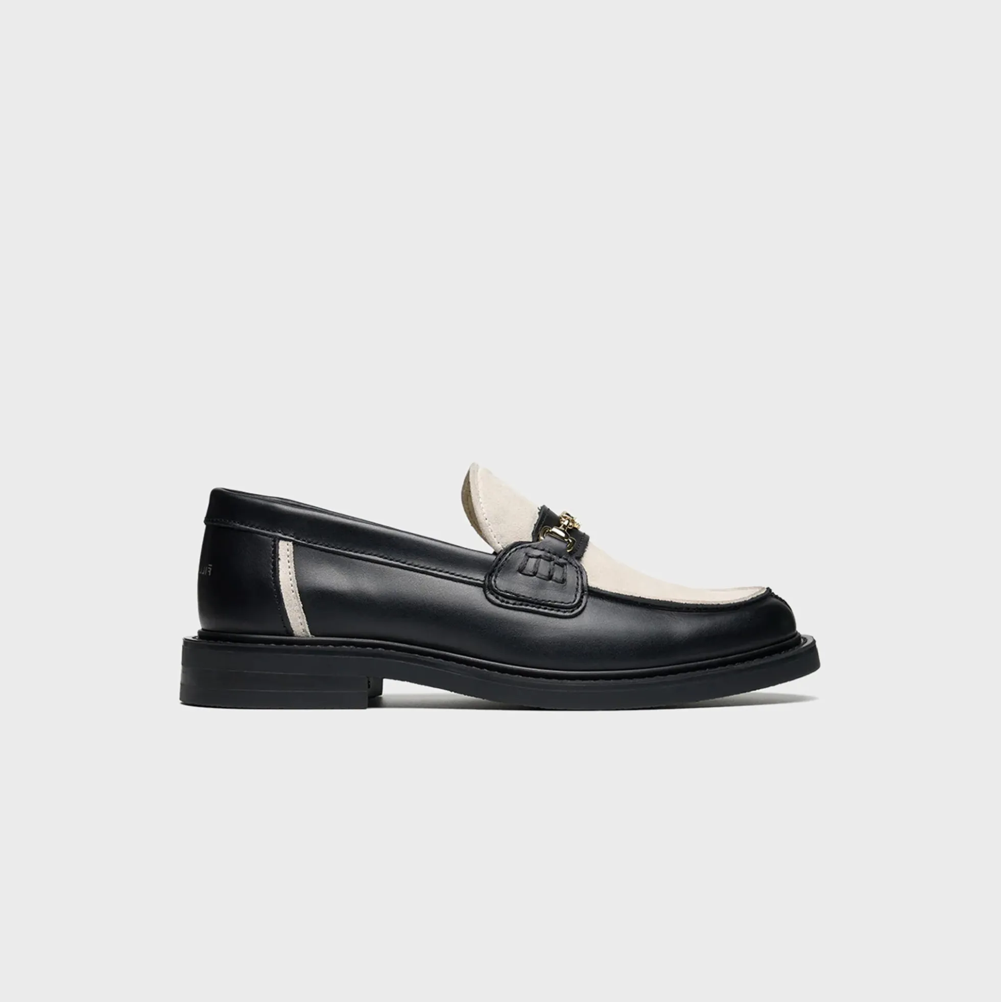 Mocassin