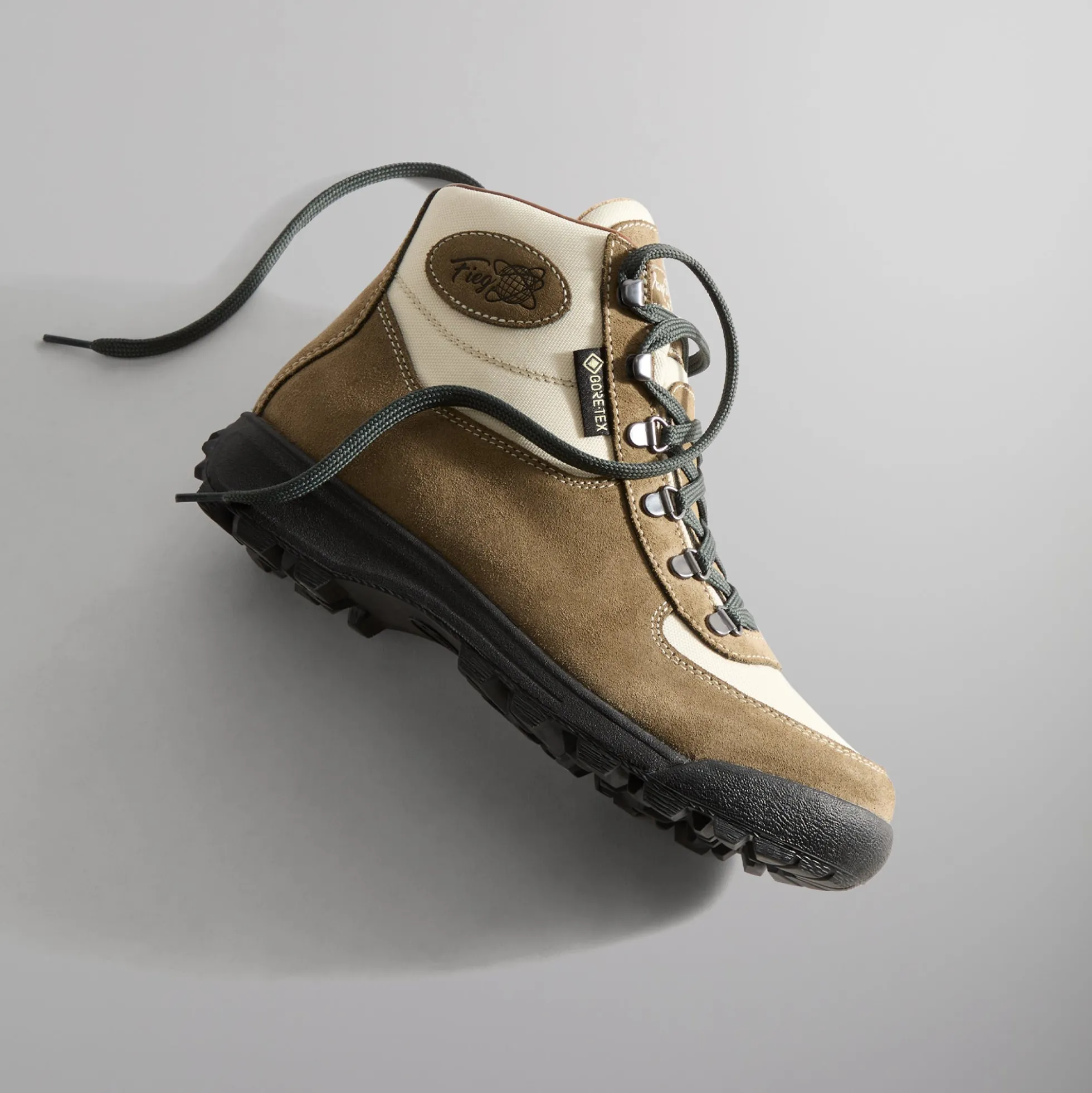 Ronnie Fieg pour Vasque Skywalk GTX