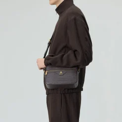 Sac bandoulière appareil photo en cuir embossé crocodile Kith