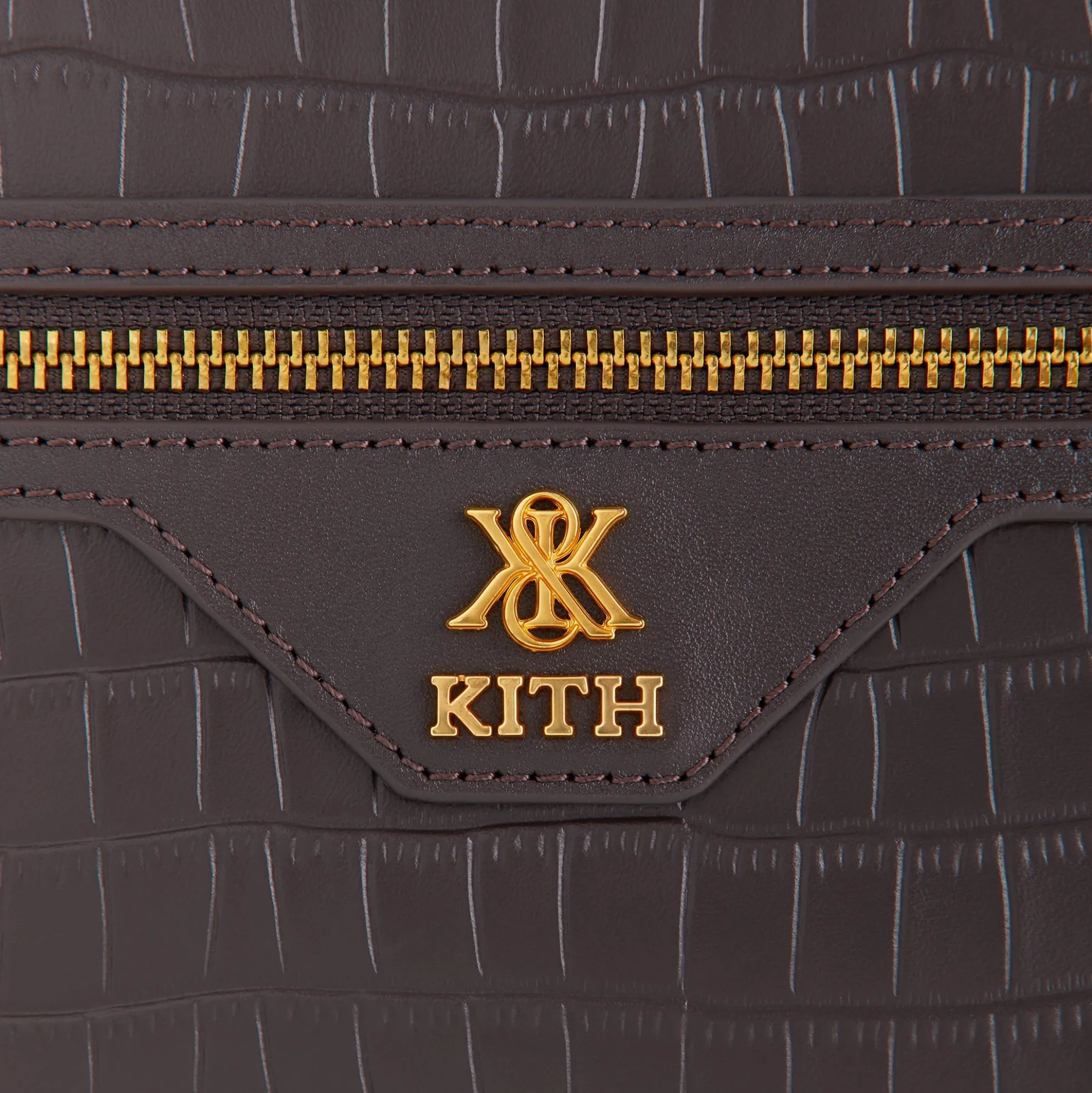 Sac bandoulière appareil photo en cuir embossé crocodile Kith