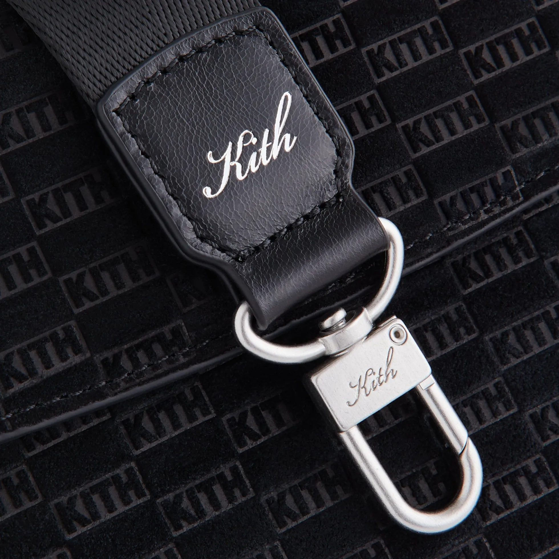Sac enveloppe en daim Kith Monogram K20
