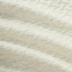 Short Kith Tessellation Interlock Curtis