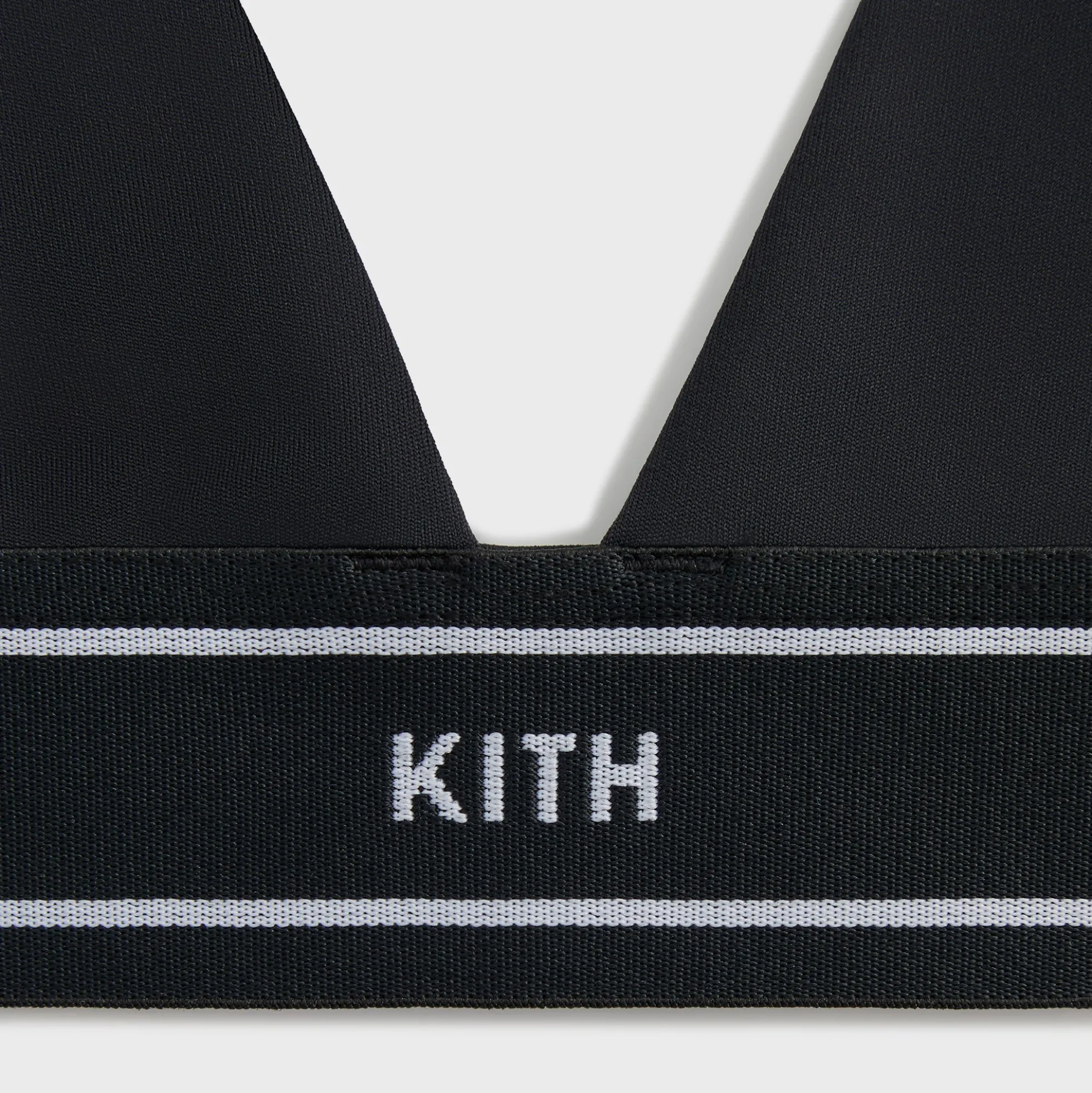 Soutien-gorge actif plongeant Kith Cay pour femme