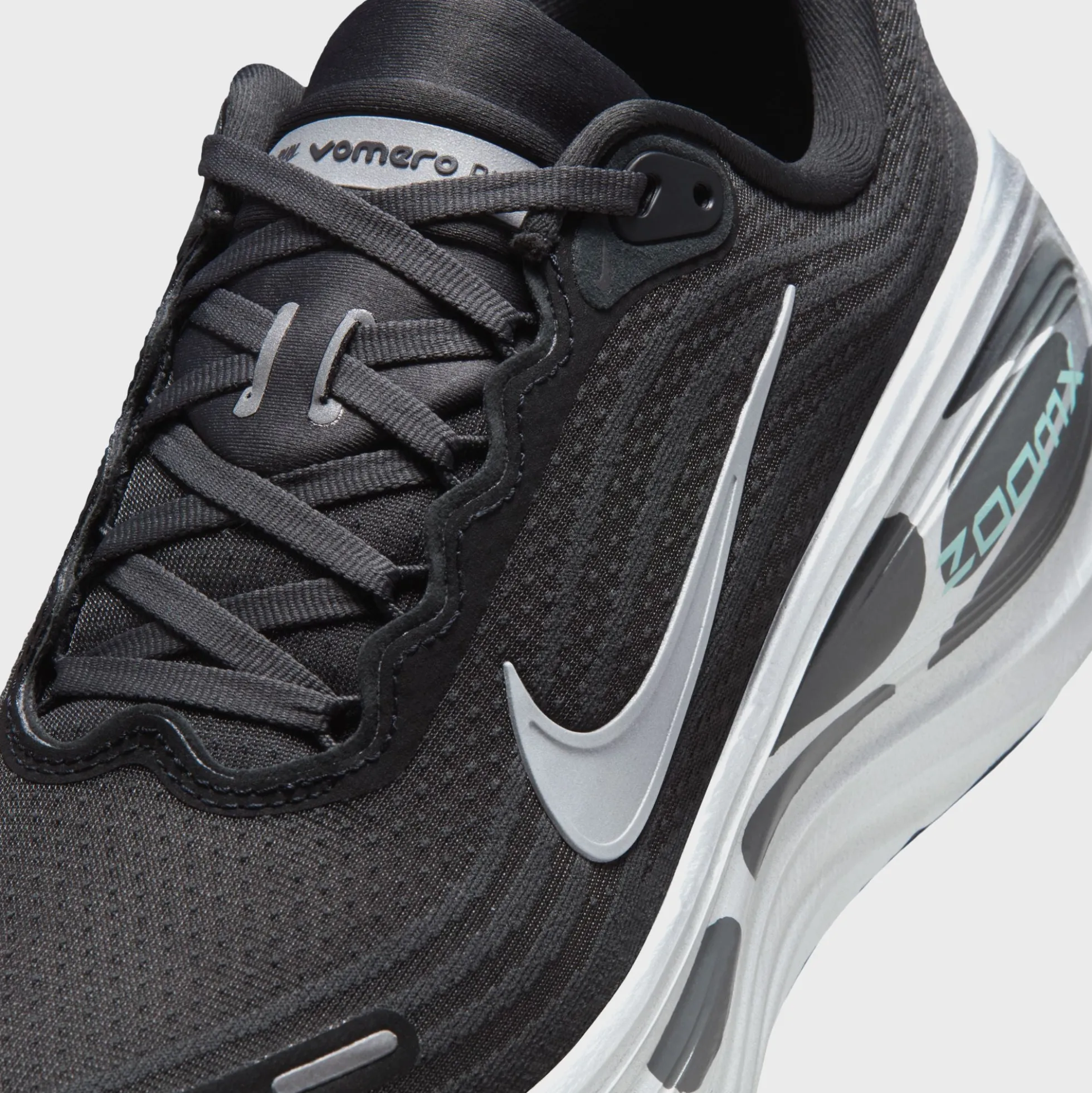 Vomero Plus Anthracite