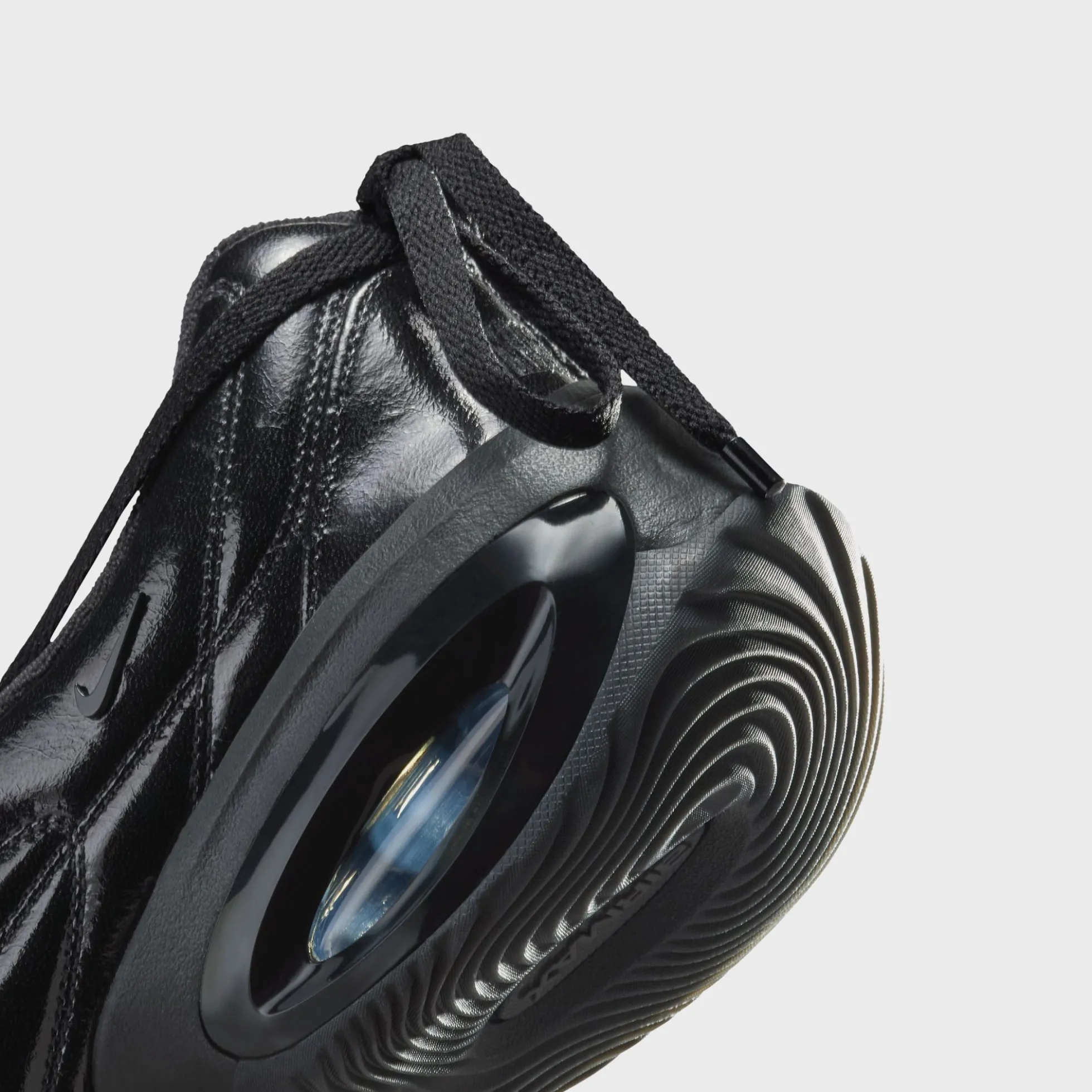 x KNWLS WMNS Air Max Muse